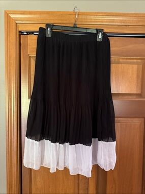 Worthington Black and White Pleated Midi Skirt with Contrast Hem